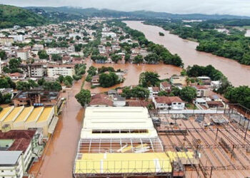 Instituições de Justiça pedem que Fundação Renova avalie efeitos causados por cheias do Rio Doce