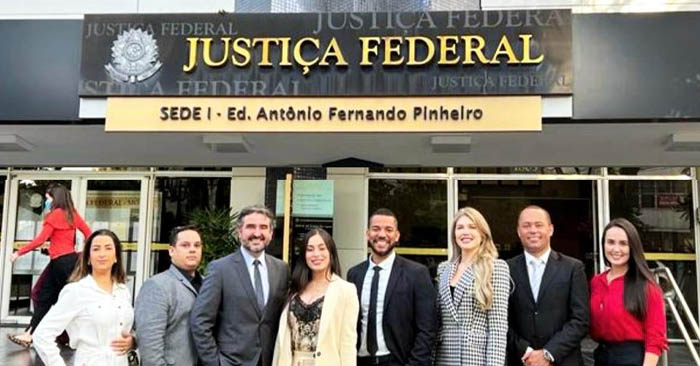 Advogados vão à 12ª Vara da Justiça Federal levar demandas e pedir  agilidade nas indenizações - Folha1