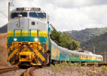 Trens de passageiros da Vale voltam a circular até Belo Horizonte