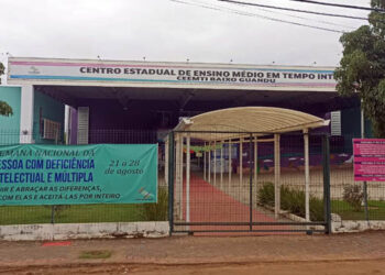 Feira de Ciências reuniu 335 alunos na escola estadual de Tempo Integral de Baixo Guandu