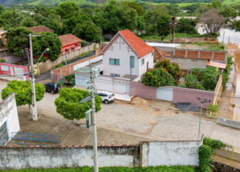 Novo sistema de alerta da Usina de Aimorés é instalado no bairro Barra do Manhuaçu
