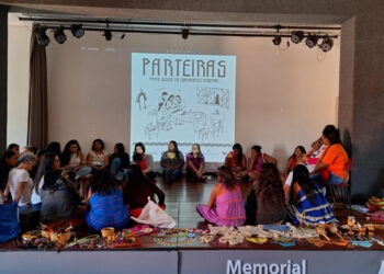 Mulheres indígenas do ES e MG participam de Oficina de Parteiras em Belo Horizonte