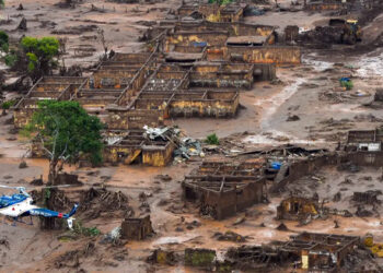 Justiça da Inglaterra autoriza desistência de 4 municípios à ação contra a BHP pelo Caso Samarco