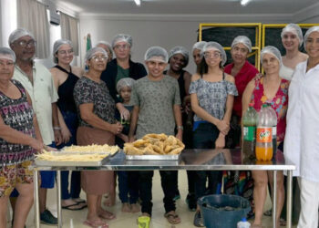 Associação Cultural Todos Podem e CRAS oferecem curso gratuito de macarrão e pastel artesanal em Baixo Guandu
