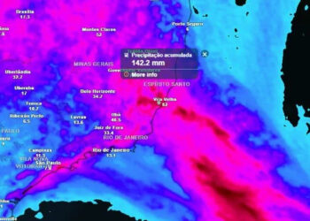 ES em alerta vermelho para fortes chuvas neste domingo: acumulados podem passar de 100mm