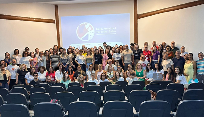 Associação Cultural Todos Podem participa de encontro do Terceiro Setor a convite da Vale