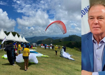 Casagrande inaugura obras e anuncia construção do colégio Nunes e asfalto do Monjolo