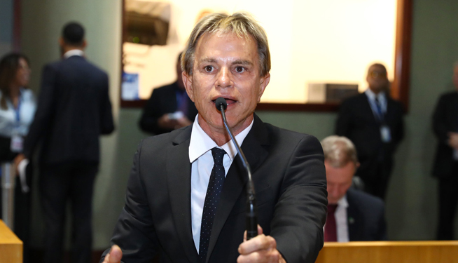 Serginho insiste no Senado: “não votem em mim para deputado estadual ou federal”