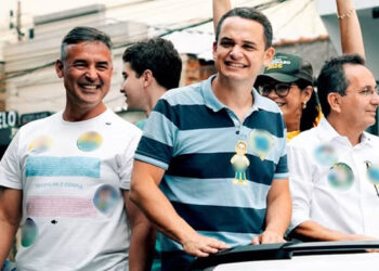 Pazolini visita Baixo Guandu e faz vídeo com promessa de maternidade